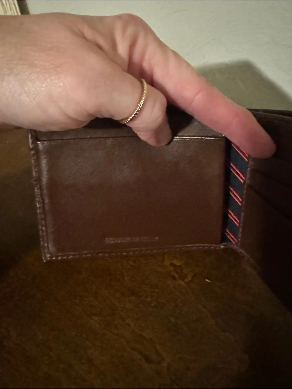 Tommy Hilfiger Brown Leather Bi-Fold Card Wallet with Flag Logo